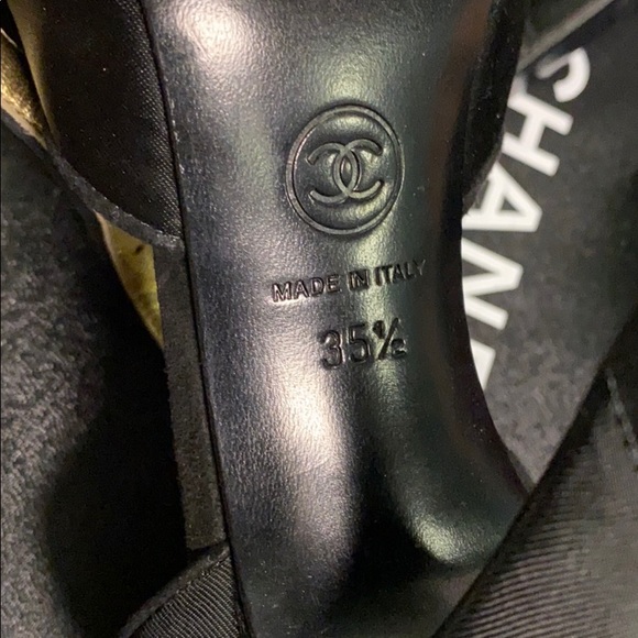 Gorgeous Chanel Heels - Picture 5 of 9